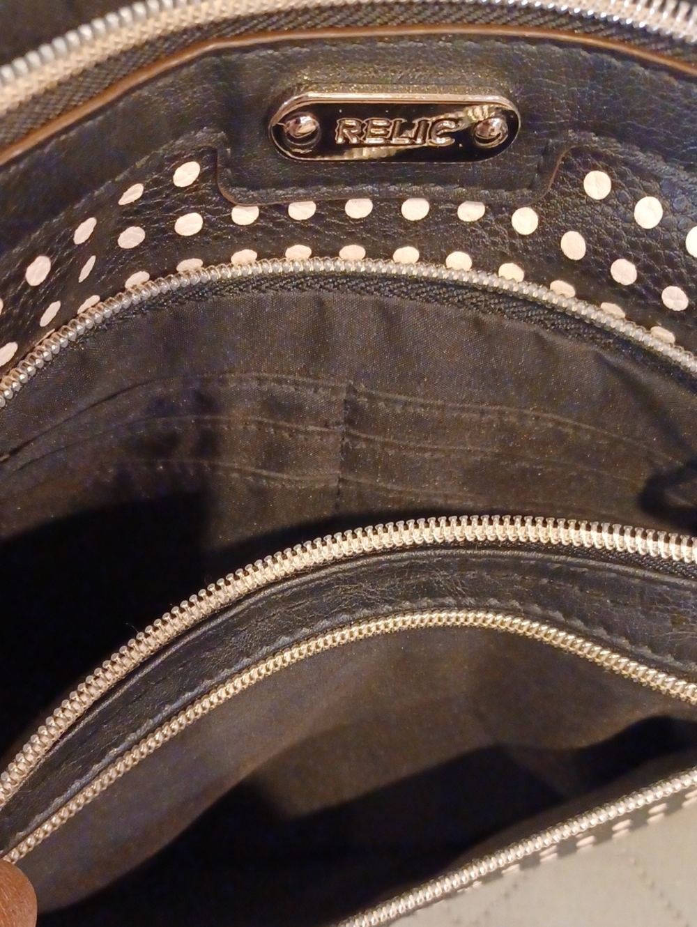 Relic Purse - Picture 7 of 8